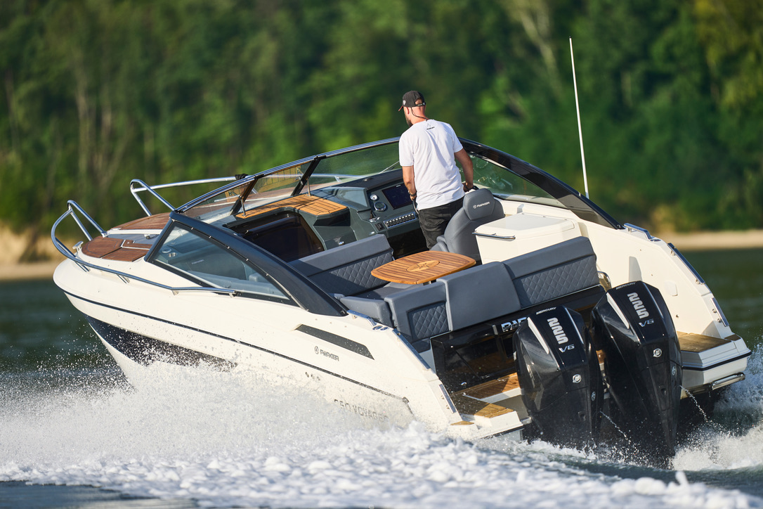 Skamander 850 Voyager exterior