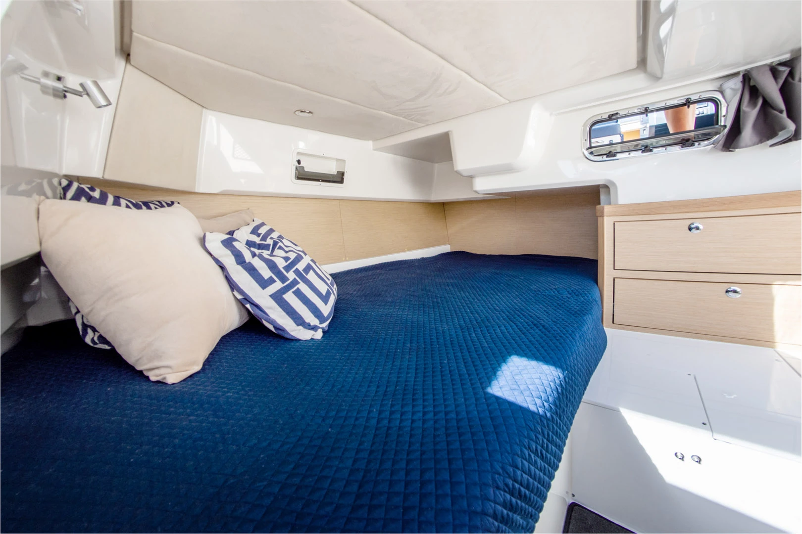 Sorrento 100 aft deck