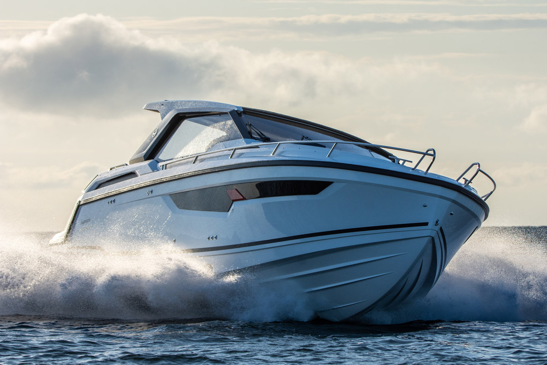 Sorrento 100 exterior profile